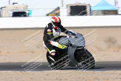 media/Jan-08-2022-SoCal Trackdays (Sat) [[1ec2777125]]/Turn 15 Inside (950am)/